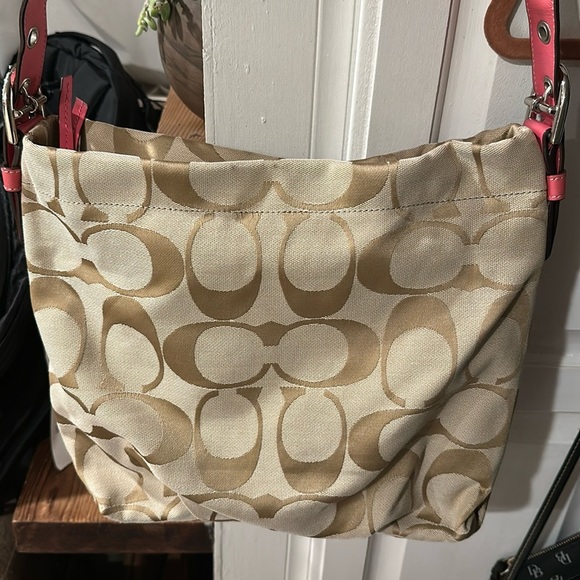 Coach Handbags - Coach One Shoulder Bag
Signature Leather Pink